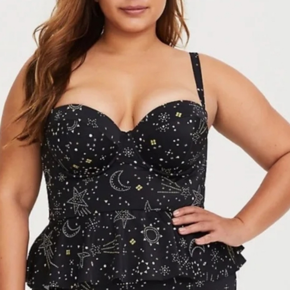Torrid NWT Constellation Tankini Top